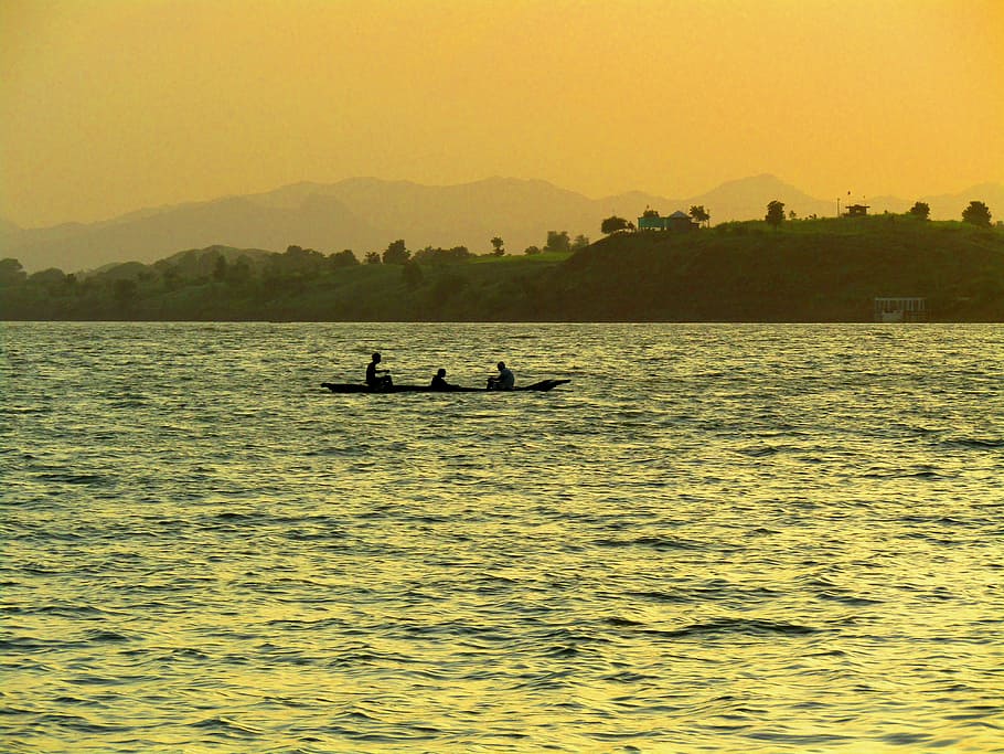 River, Sunset, Riverside, riverside sunset, narmada river, madhya pradesh, india, central india, fisherman, boat