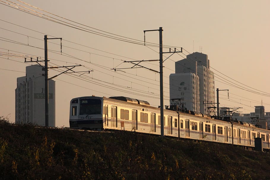 trem, metrô, Coréia, República da Coréia, metrô da Coréia do Sul, transporte, ferrovia, motores elétricos, pendulares, elétrica