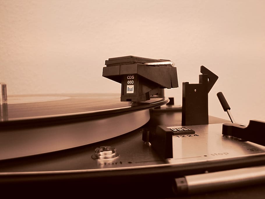 sepia, photography, Turntable, Technology, Dual, scratching, music, hang up, at the beginning of, was sounded