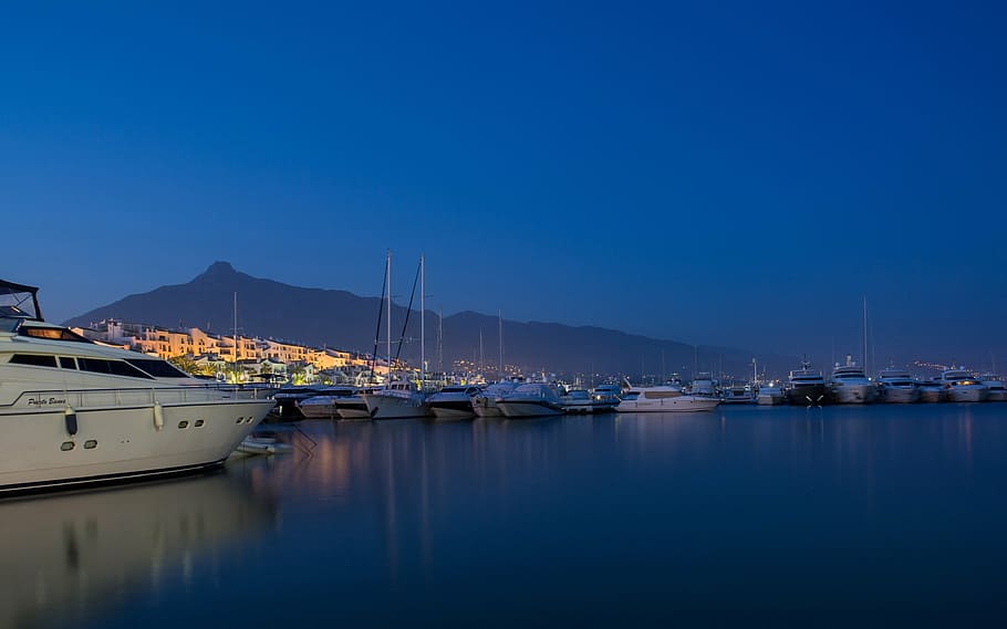panoramic, photograph, lot, yacht, yachts, port, marbella, marina, puerto banus, nina maiores