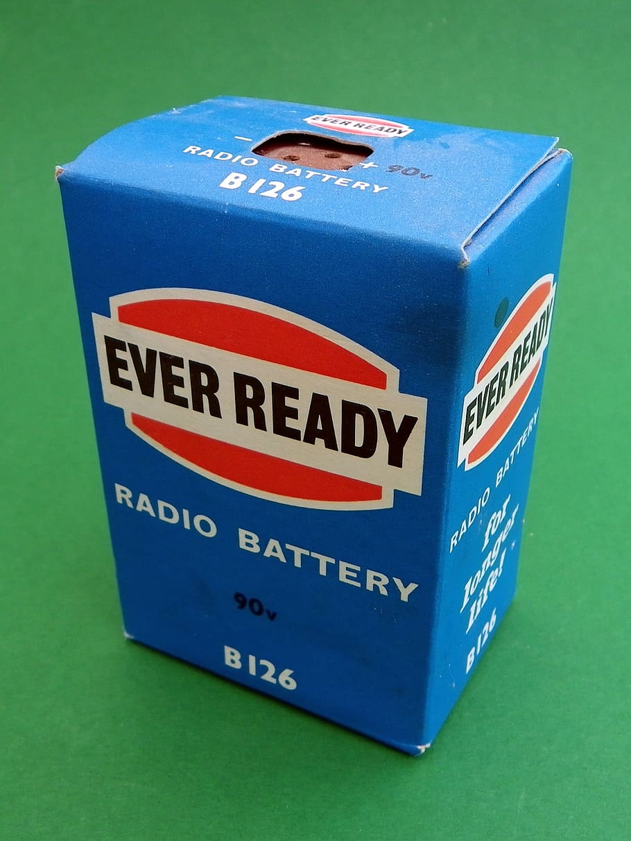 radio, battery, 90, volts, 50, years, old, ever, ready, western script