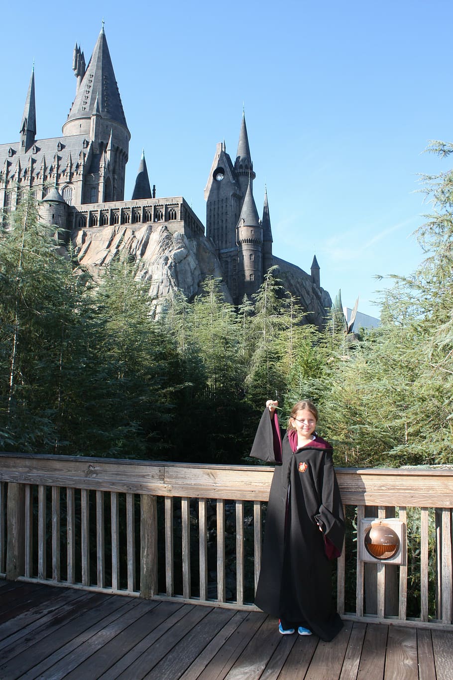 hogwarts, harry potter, universal, park, costume, girl, baby, real people, architecture, built structure