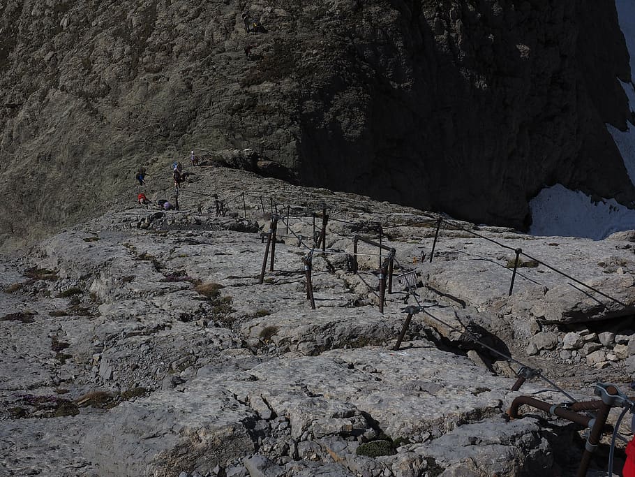 escalera de jacob, descenso, säntis, cable metálico, ayuda de descenso, girensattel, escalada, alpes suizos, appenzell, alpstein