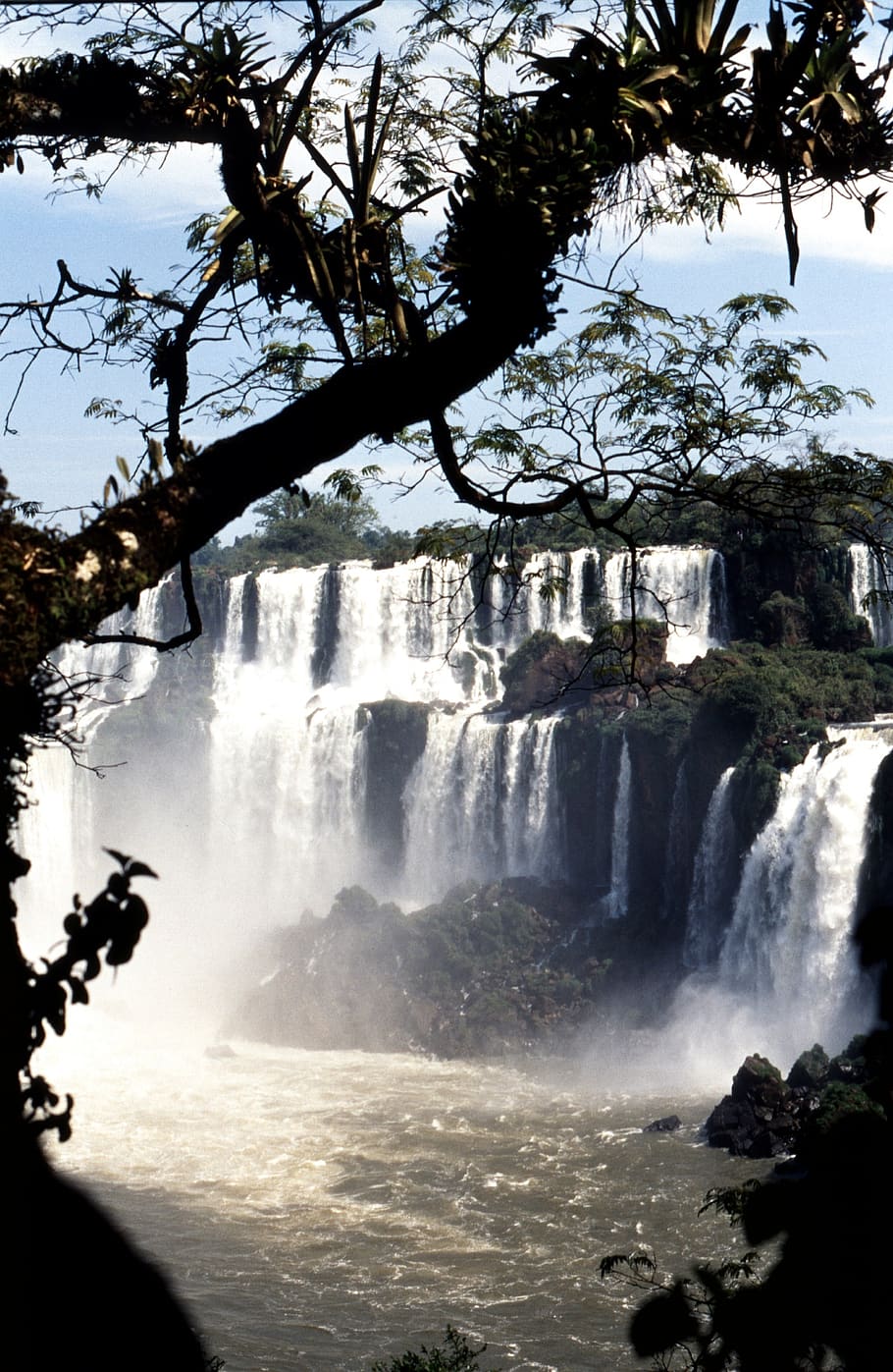 waterfall, brazil, iguazú waterfalls, impressive, iguazu, river, iguazu national park, water wall, water, spray