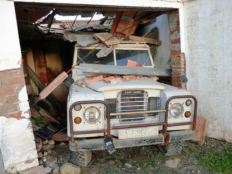 Transport, Jeep, Broken, Car, Breakdown, car breakdown, standing still, garage, abandoned, obsolete