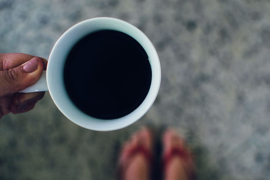 Café, manos, bebidas, taza, bebida, pausa, descanso, bebida de café, taza de café, parte del cuerpo humano