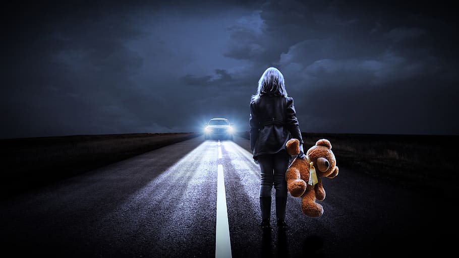 girl, child, teddy bear, toys, road, highway, run, stand, alone, auto