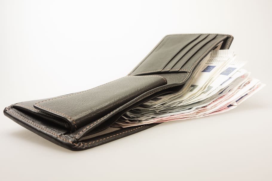 Leather Men's Wallet - Buy Purse For Men Online | Royal Enfield Store
