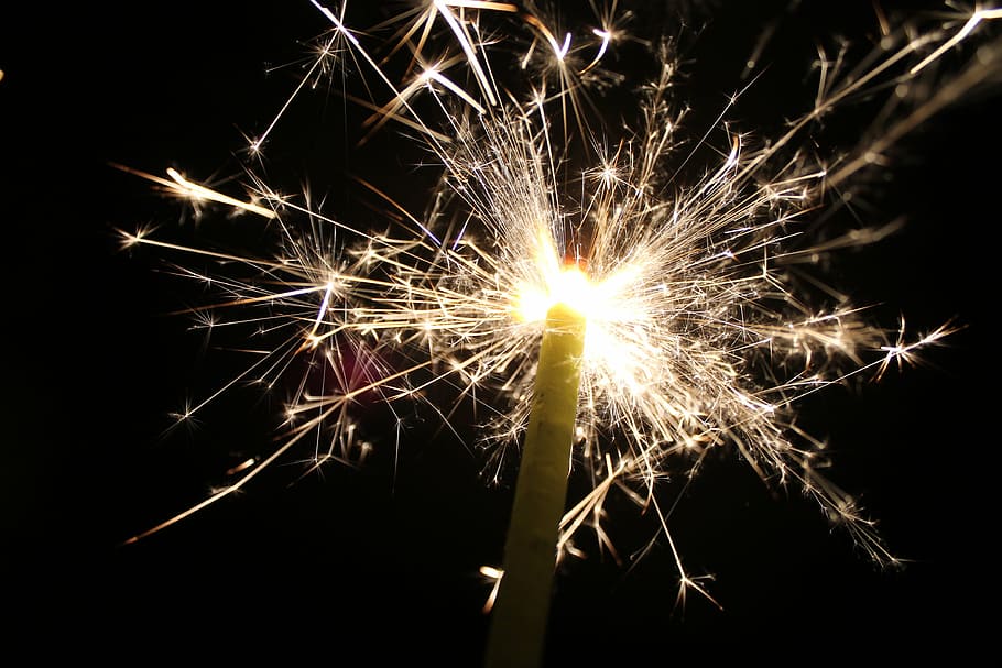 yellow fireworks, sparklers, fireworks, celebrate, july 4th, dom, explode, party, explosion, event