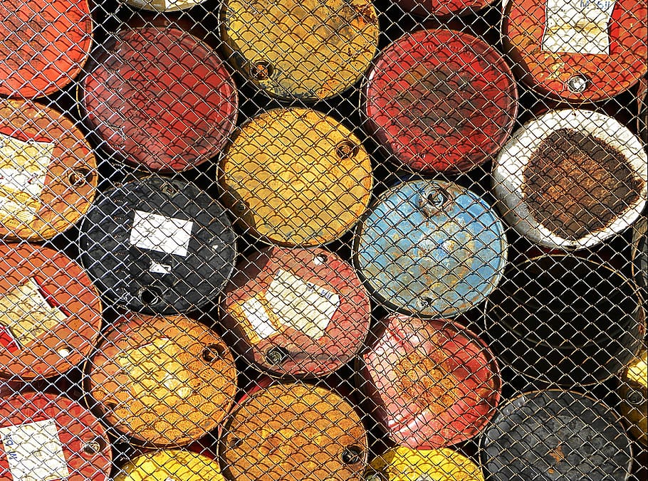 oil, petrol, barrels, panama, gatunsee, full frame, large group of objects, fence, chainlink fence, metal