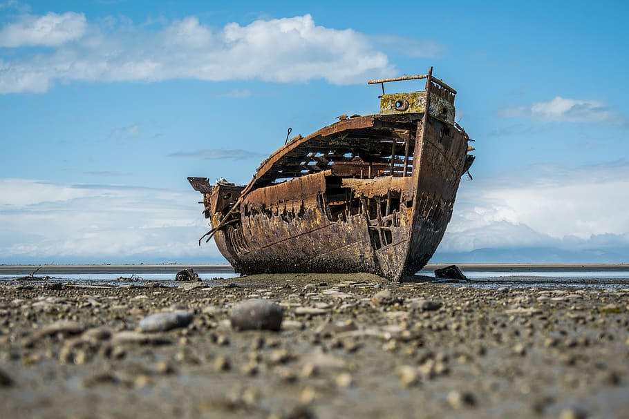 ship, wreck, rust, boat, abadoned, weathered, seashore, aged, sea, ocean