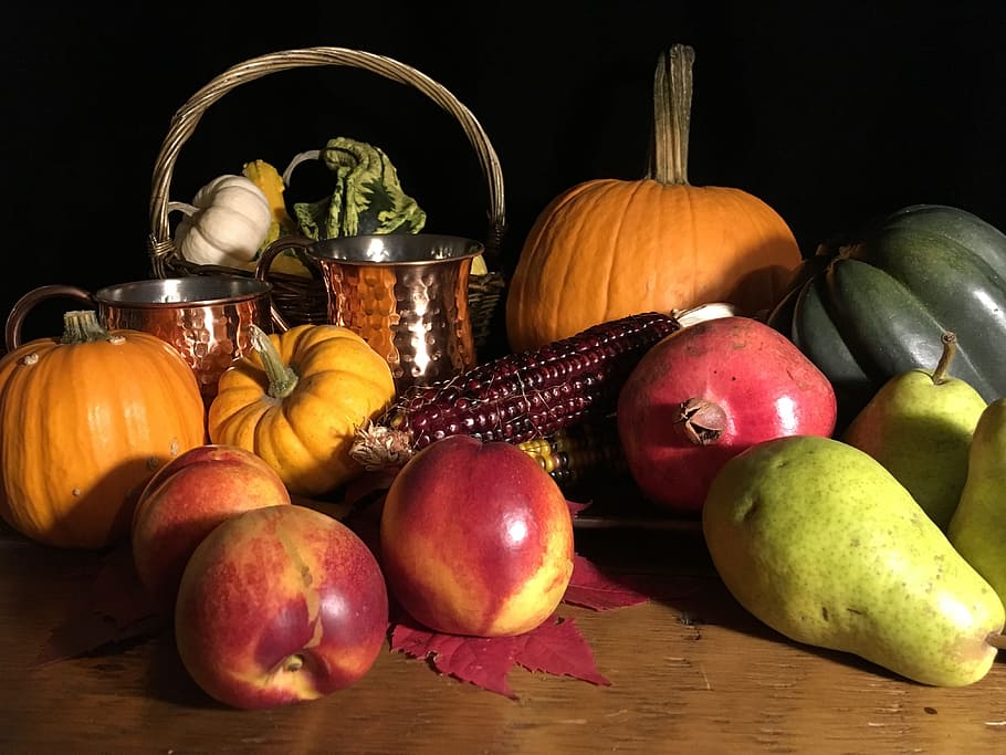 여러 가지 색상과 다양한 야채, 테이블, 추수 감사절, 계절, 가을, 수확, 호박, 스쿼시, 박, 천도 복숭아