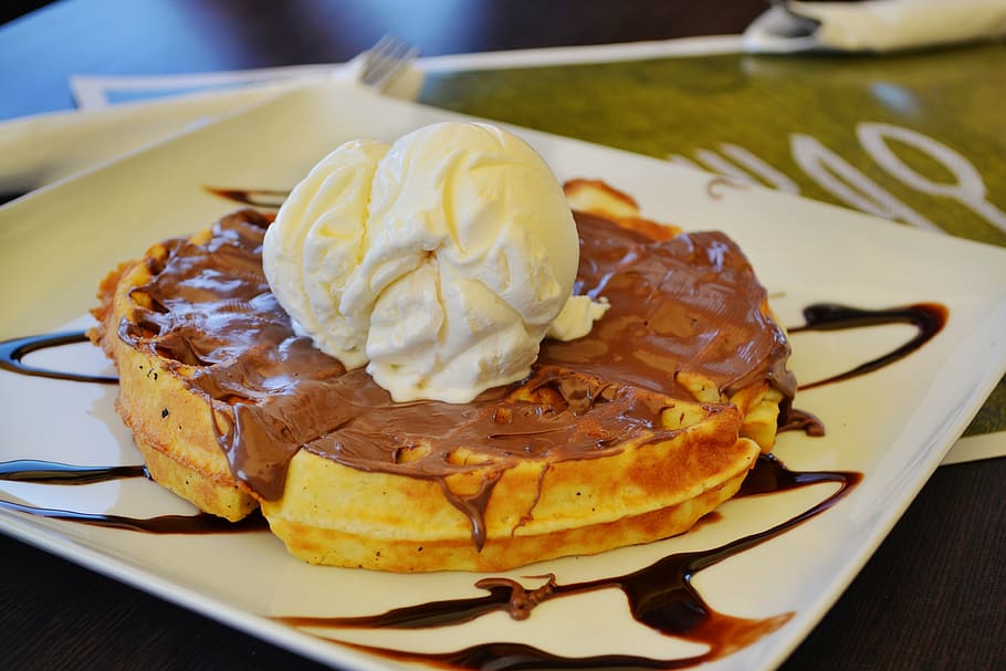 pancake, vanilla ice cream, food, waffle, dessert, chocolate, nutella, ice cream, sweet, cream