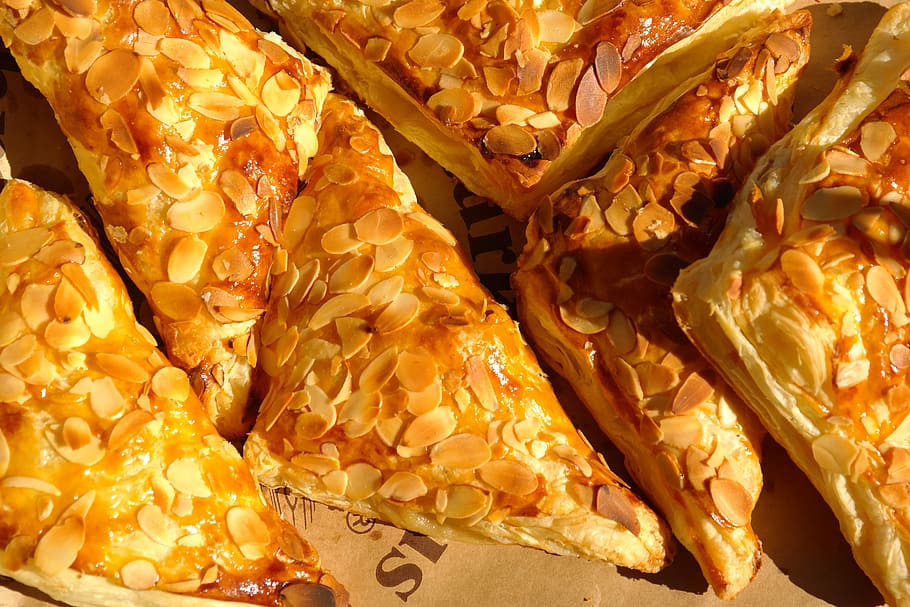 apple bags, pastries, puff pastry, delicious, breakfast, baked goods, sweet, fine baked goods, almond tiles, almonds