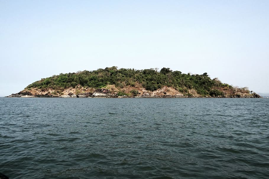 kurumgad, island, small, mound, rocky, vegetation, uninhabited, arabian sea, sea, coast