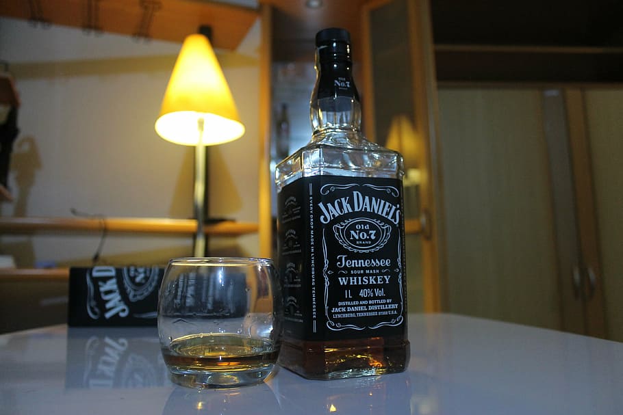 almost, empty, jack, daniels whisky bottle, home, wisky, drink, adult, bottle, alcohol