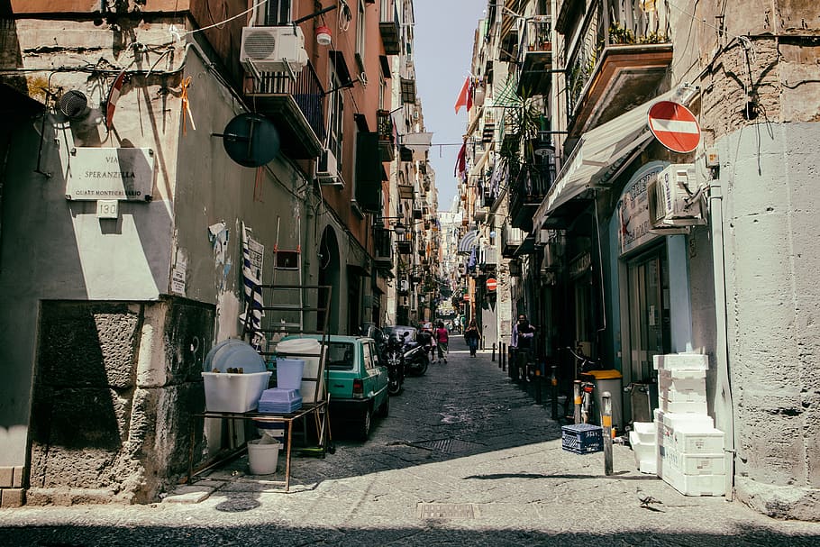 street shot, narrow, streets, (centro, storico), italy., captured, canon 5, 5d, Street