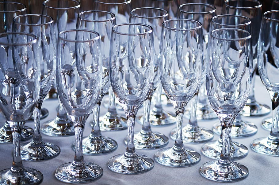 clear, champagne flutes, white, surface, glasses, champagne, alcohol, champagne glasses, wine, celebration