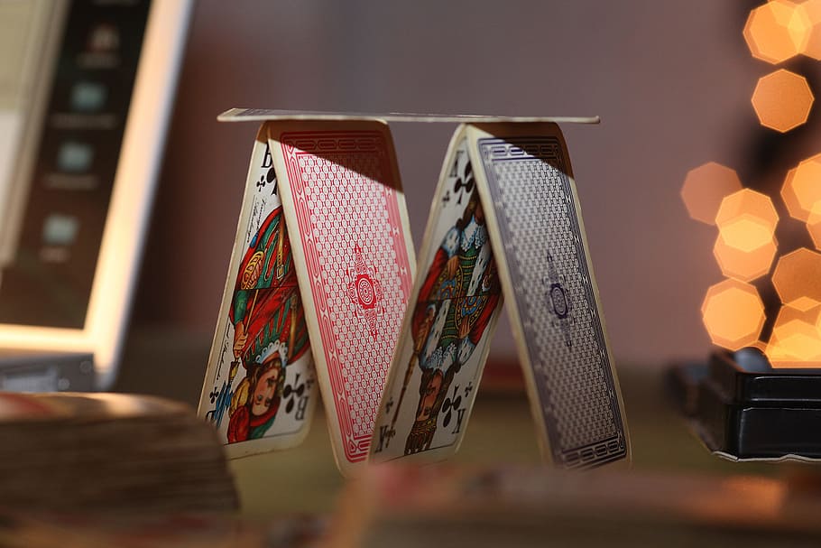 close-up photo, stock cards, Playing Card, House Of Cards, Luck, play, misfortune, play poker, bluff, random