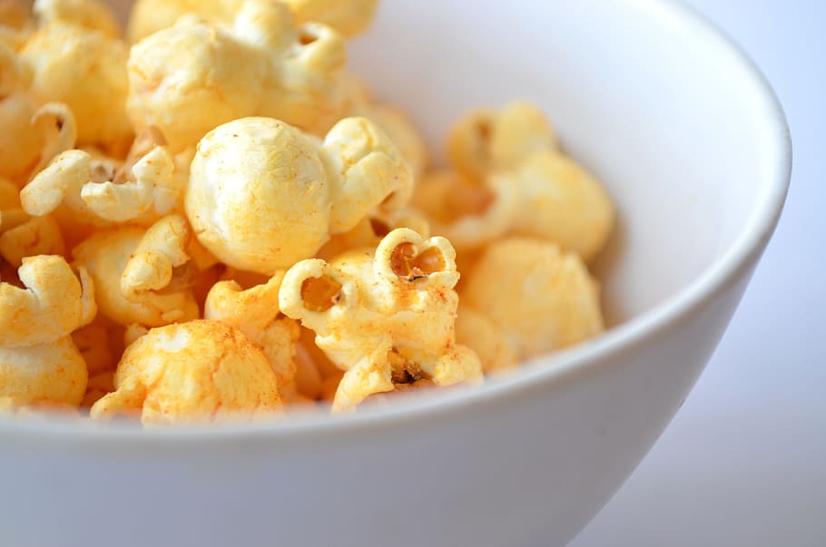 popcorn dalam mangkuk, popcorn, makanan, jagung, kembung, goreng, camilan, mangkuk, close-up, asin