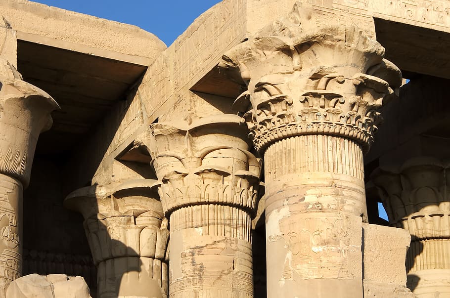 egipto, kom-ombo, columnata, templo, marquesina, escultura, ábaco, columna vertebral, gorgerin, arquitectura