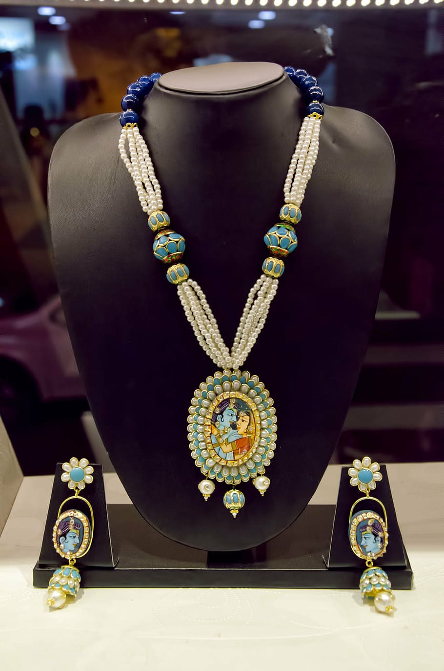 necklace, earrings, krishna, pendant, beads, jewelry, fashion, girl, woman, style