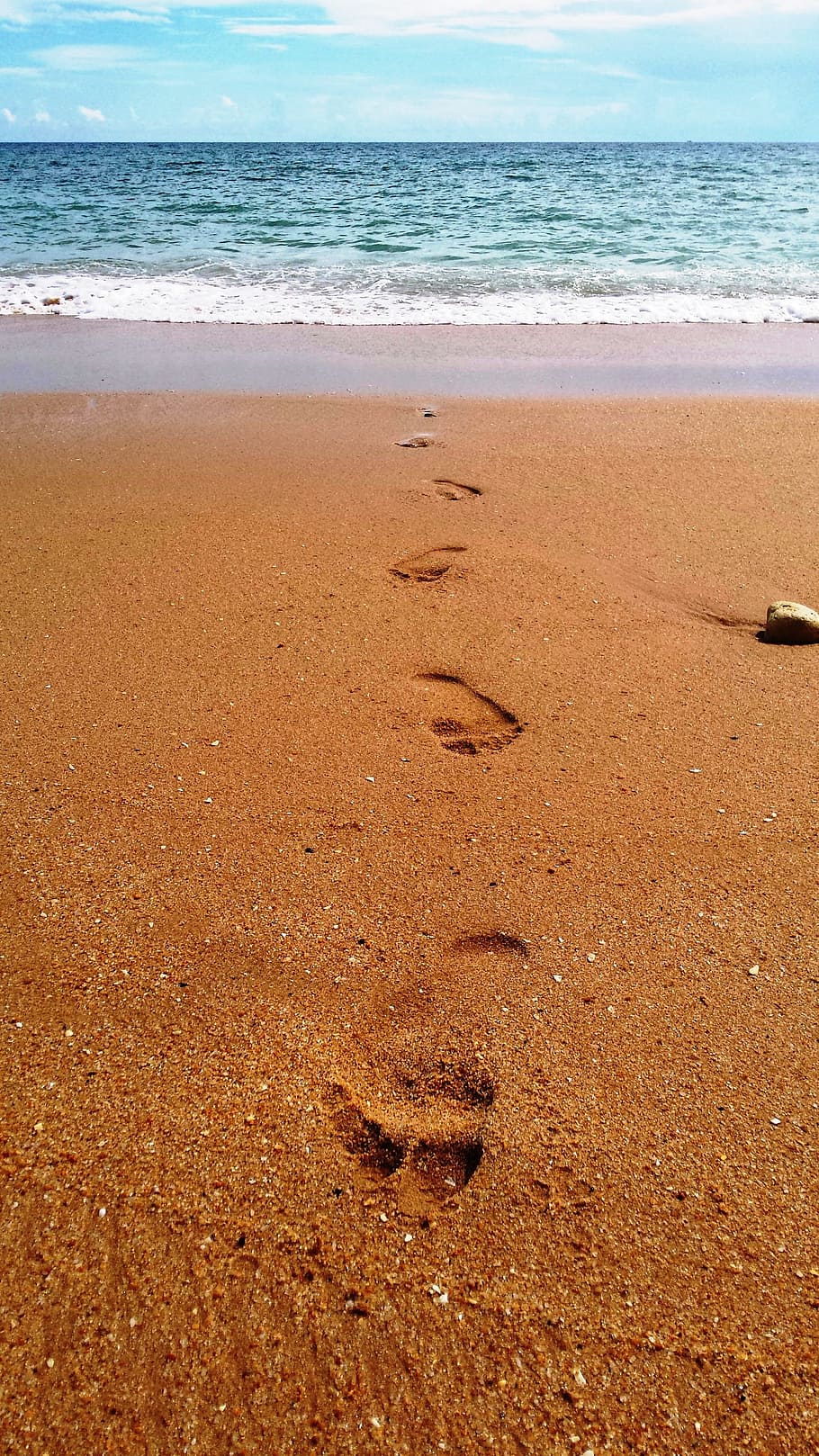 human, foot prints, sand, seashore, daytime, human foot, prints, footsteps, beach, water