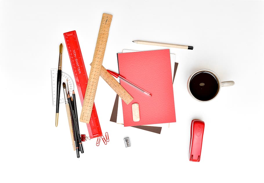 art kit, putih, mug, diisi, kopi, meja, alat tulis, kantor, berantakan, penggaris