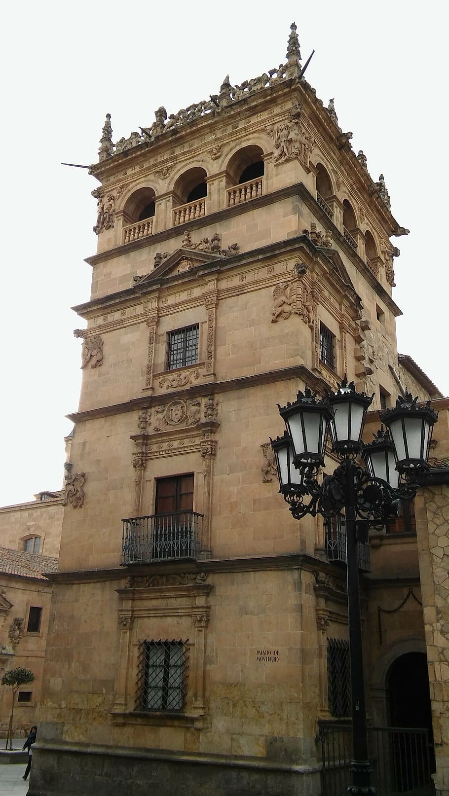 salamanca, ciudad histórica, españa, arquitectura, estructura construida, exterior del edificio, vista de ángulo bajo, cielo, edificio, ventana