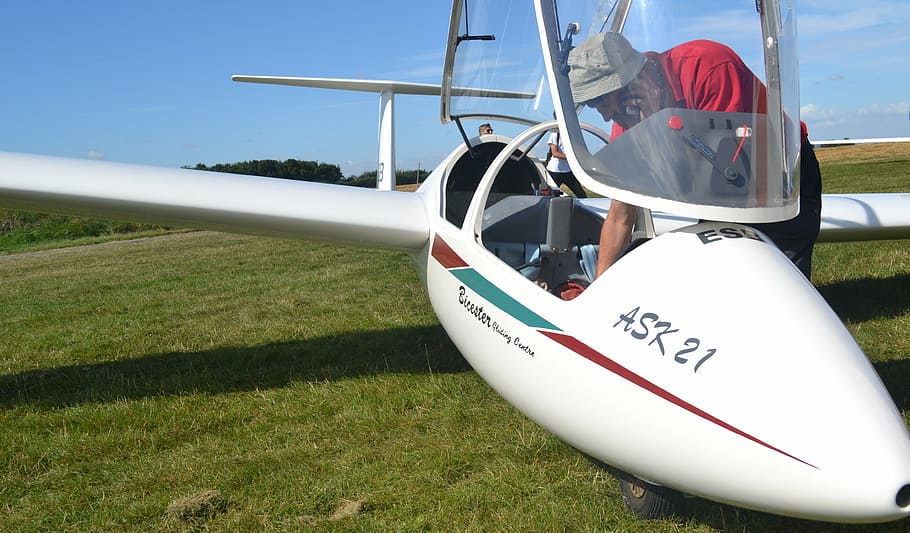 glider, aviation, pilot, flight, cockpit, gliding, sailplane, flying, landscape, sky