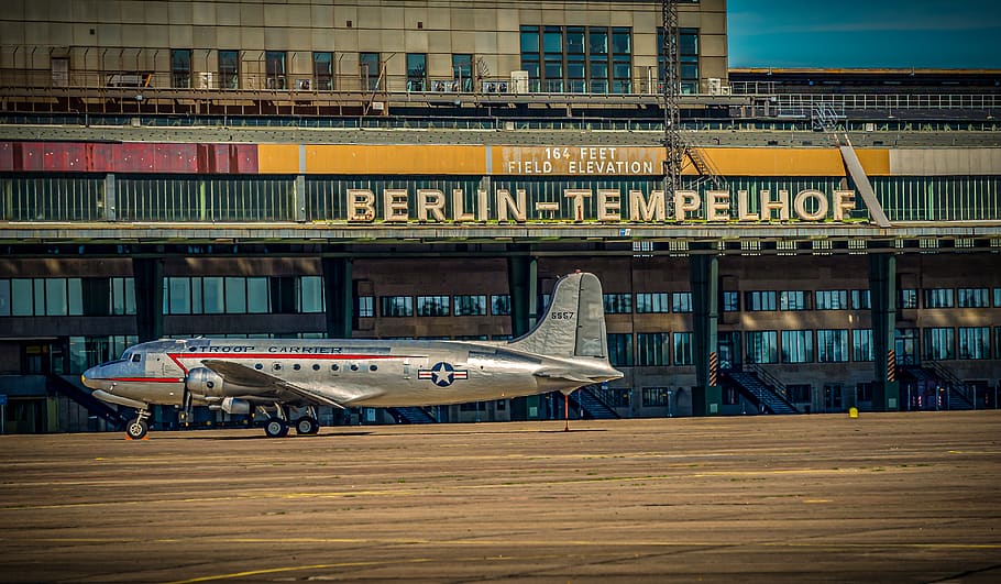 airport, aircraft, flyer, candy bomber, aviation, tourism, traffic, transport, historically, airfield