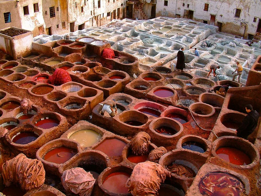 person, standing, holes, Fez, Tannery, Morocco, Old, Colorful, moroccan, leather