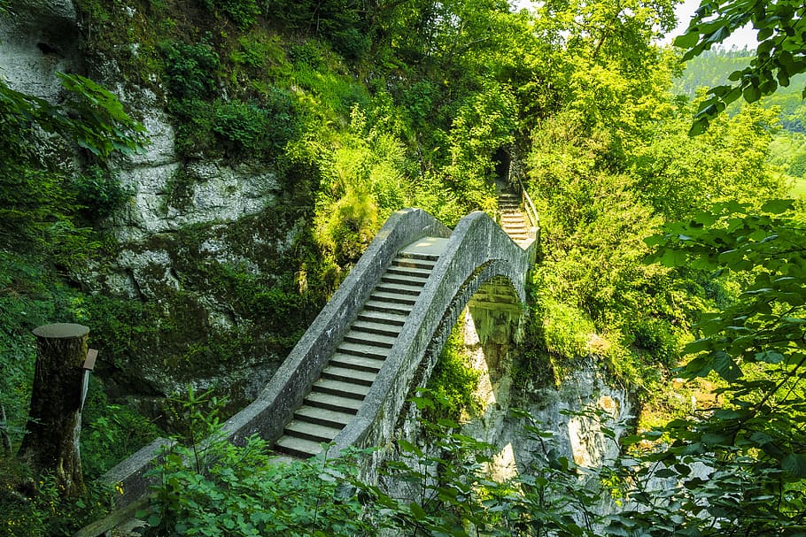 puente del diablo, sigmaringen, inzigkofen, valle del danubio, swabia, roca, senderismo, caminata, beuron, paisaje