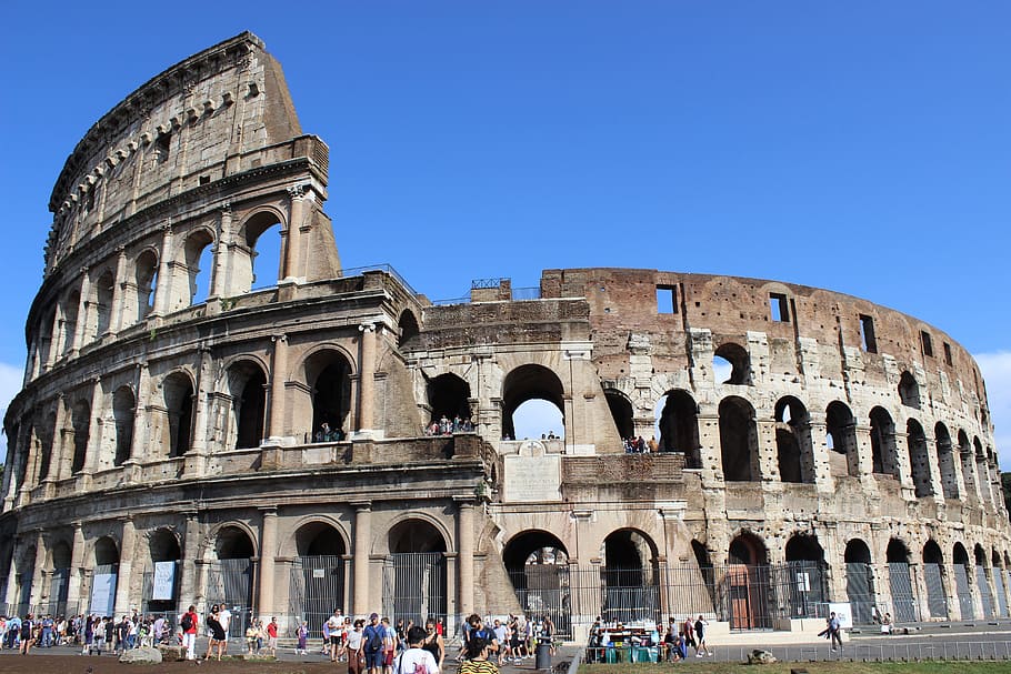 people, outside, Colosseum, Rome, Italia, old ruin, amphitheater, history, arch, architecture