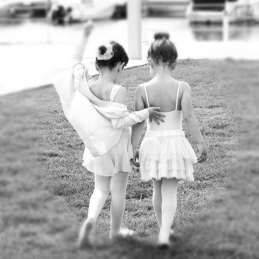 two, girl, wearing, sleeveless dresses photo, ballet, tips, dance, rosa, slippers, dancer