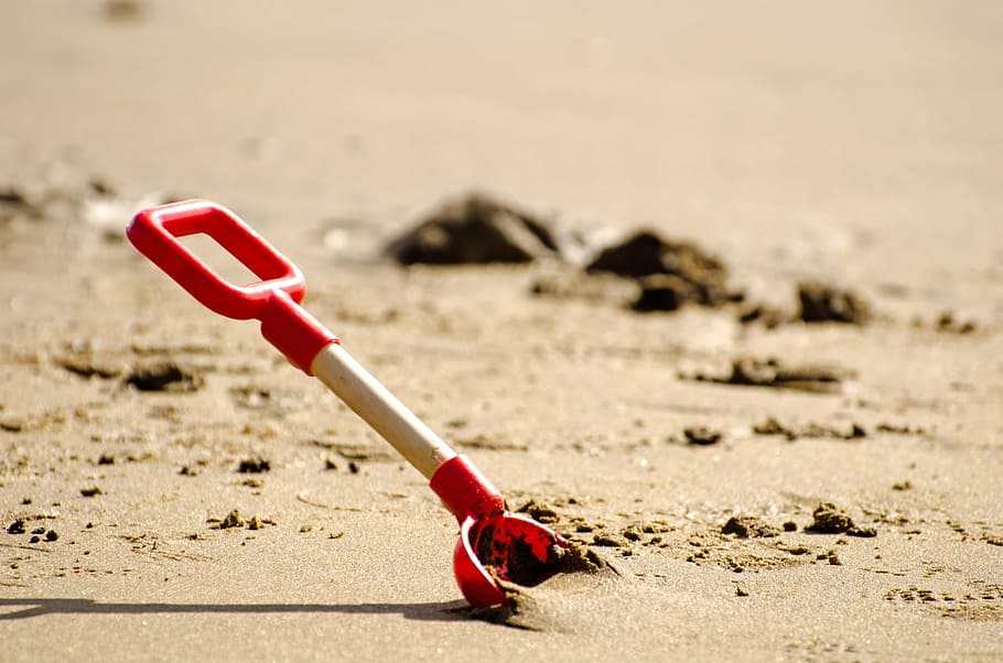 red, white, sand shovel, shovel, poke, children, game, sea, joy, construction