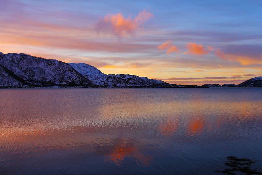 Matahari Terbenam, Oranye, Merah, Biru, selalu berubah, refleksi, menakjubkan, indah, laut, fjord