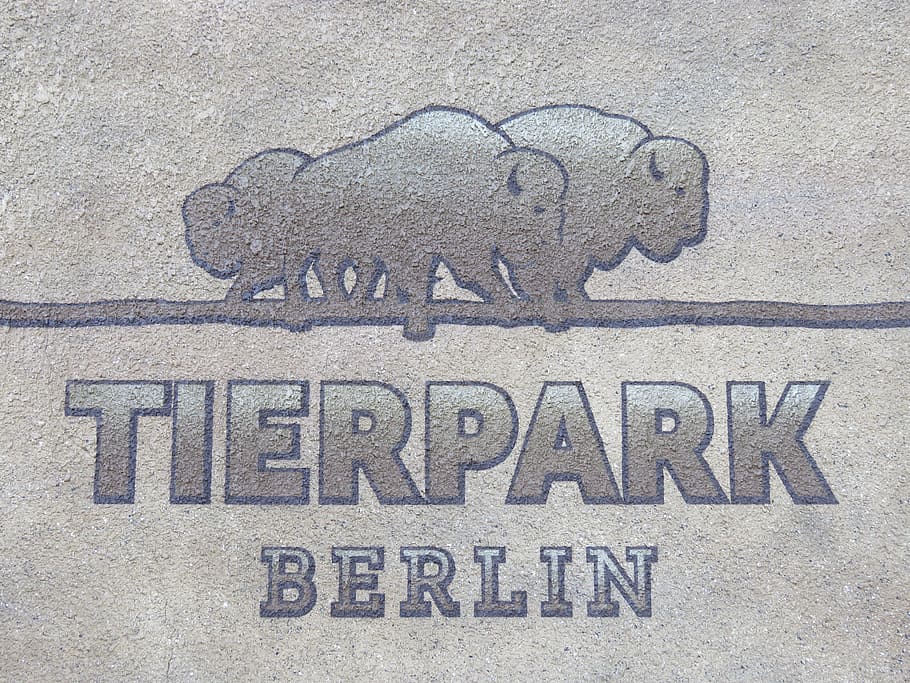 zoo, berlin, park, wall art, directory, shield, logo, direction indicator, wise direction, note