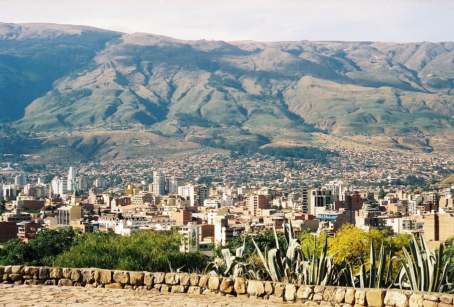 aérea, fotografia, edifícios, montanha, dia, bolívia, cochabamba, montanhas dos andes, paisagem, montanhas
