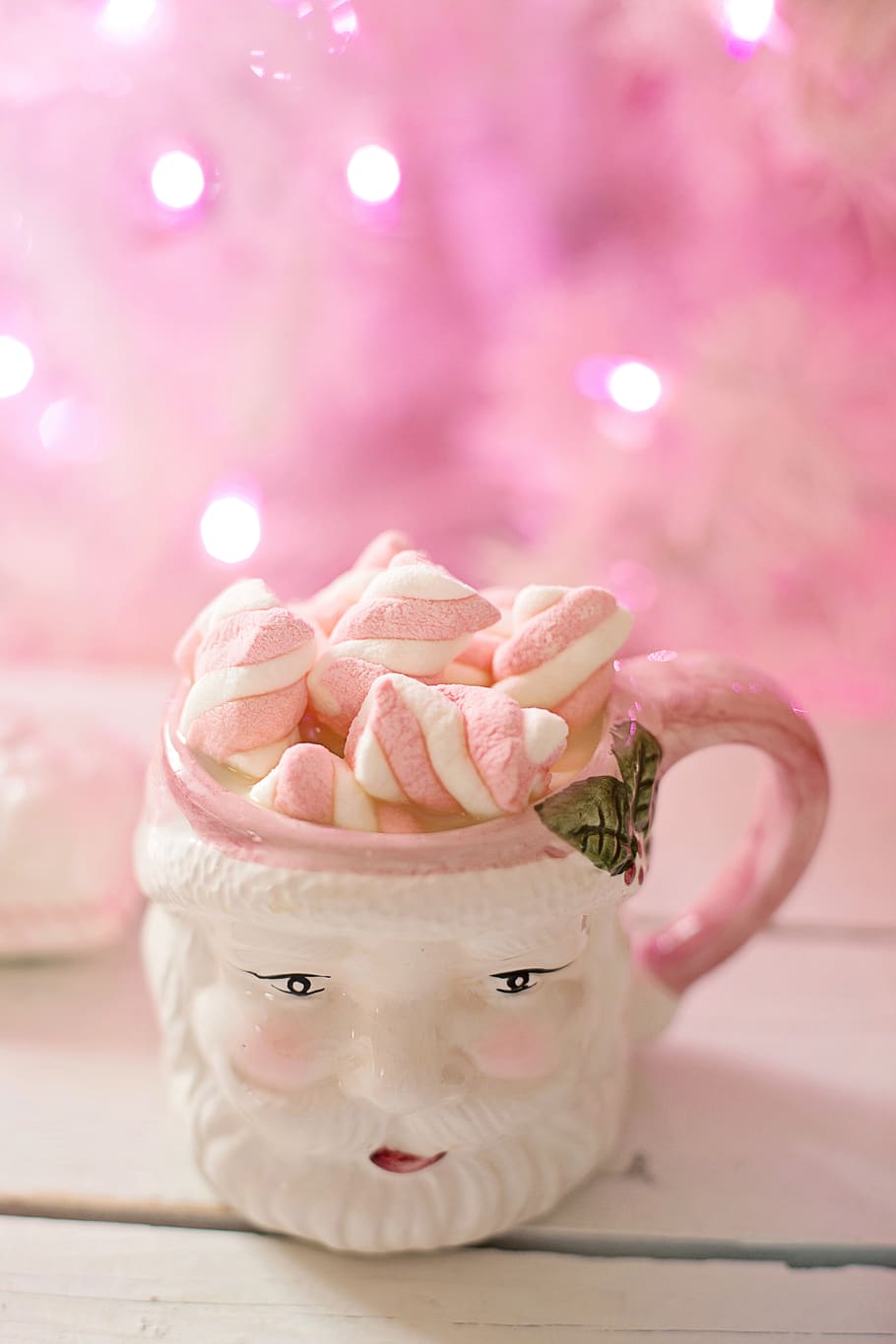 christmas, pink, santa, mug, cup, hot chocolate, hot cocoa, hot coco, sparkly, sparkle