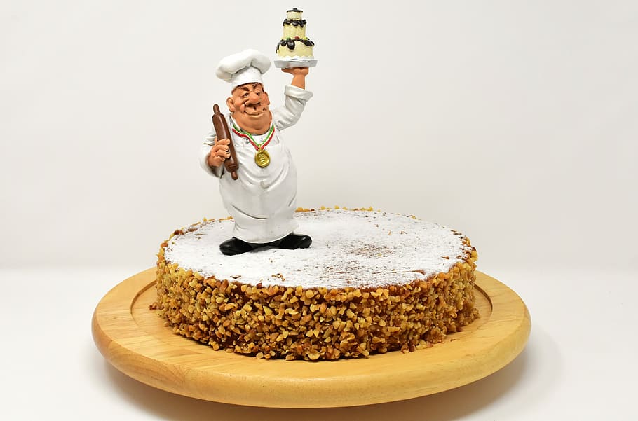 round cake, brown, tray, pastry chef, cake, carrot cake, figure, cute, funny, delicious