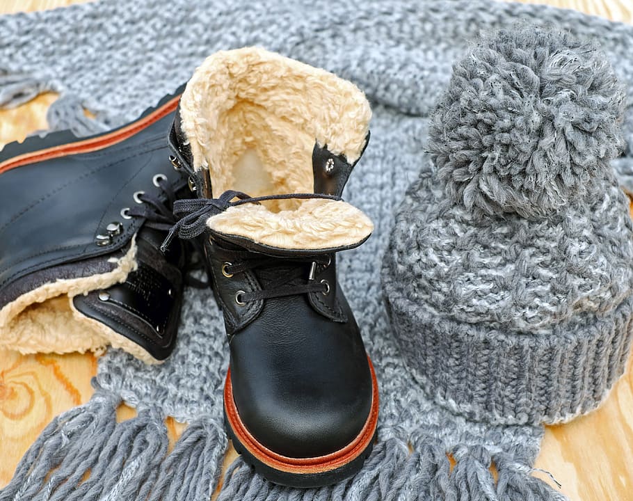 pair, black, leather work boots, gray, crochet, beanie, shoes, winter shoes, women's shoes, winter boots
