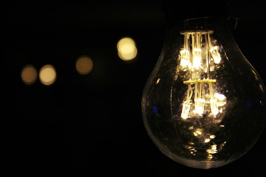 fotografia de bulbo, luz, tecnologia, criatividade, lâmpada, eletricidade, idéias, filamento, luz elétrica, fundo preto