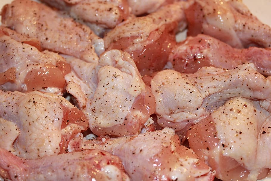 raw, meat, pepper, salted, peppered, chicken, legs, chicken legs, raw chicken, food and drink