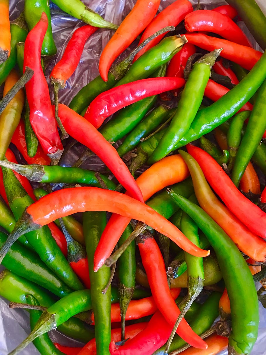 chilli, spices, spicy, red, hot, food, pepper, ingredient, green, vegetable