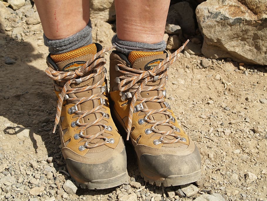 hiking, hiking shoes, mountain hiking, leather, travel, dusty, hike, feet, meindl, shoe