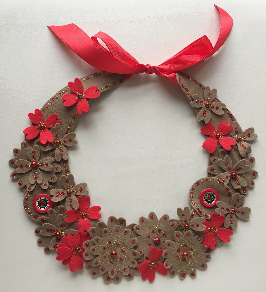 necklace, felt, female, red, feast, greetings, feeling, art and craft, indoors, creativity
