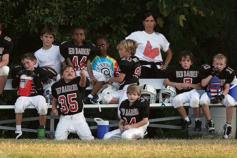 football team, youth league, substitutes, team bench, team mom, players, helmets, watching, game, play