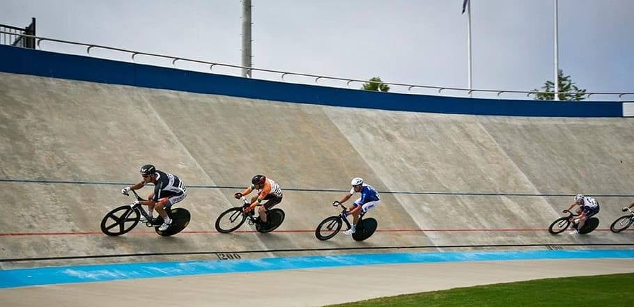 persons, riding, Cycling, Cyclists, Bicycles, Riders, fast, velodrome, banked, helmet