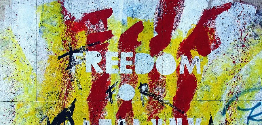dinding kebebasan dicat, mural, grafiti, seni jalanan, dinding, catalonia, spanyol, dom, merah-kuning, politik